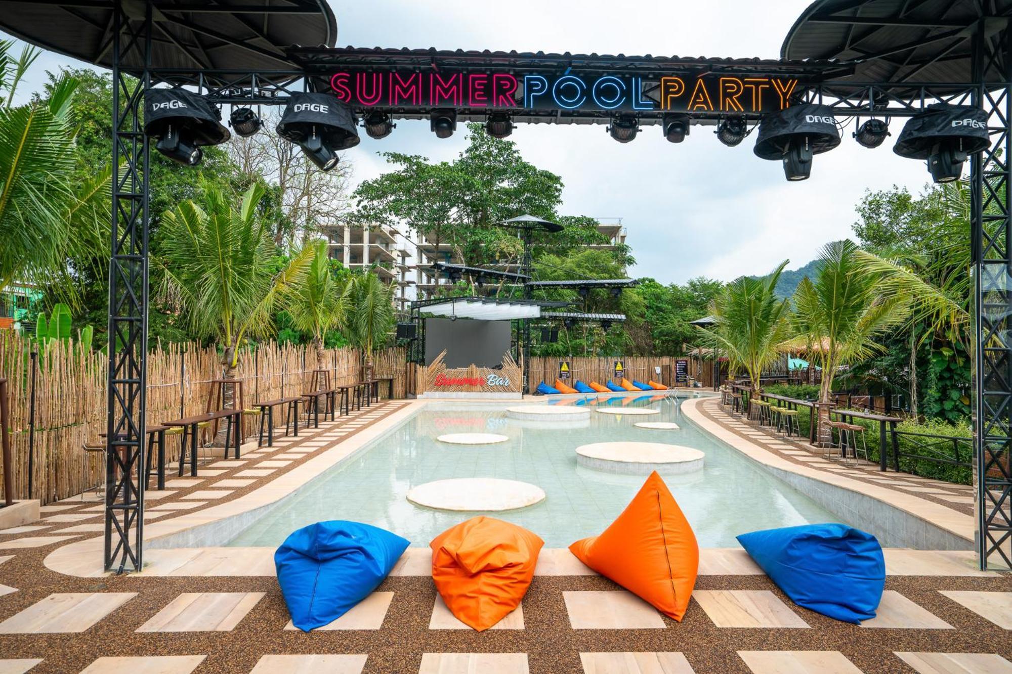 Summer Club And Hostel Ao Nang Eksteriør bilde
