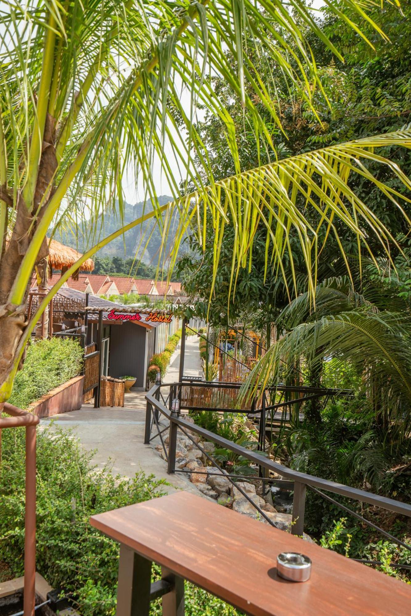 Summer Club And Hostel Ao Nang Eksteriør bilde